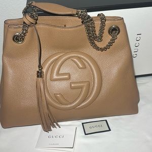 Gucci Beige Pebbled Leather Medium Soho Chain Tote Shoulder Bag